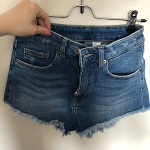 Jean shorts - US SIZE 4